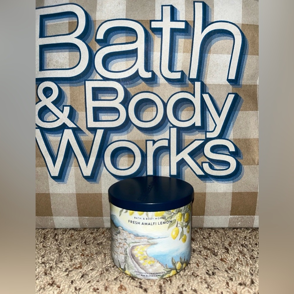 Bath And Body Works FRESH AMALFI LEMON 3 WICK Candle